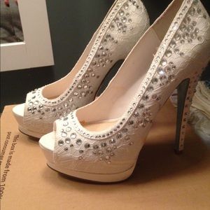 Betsy Johnson shoes good condition